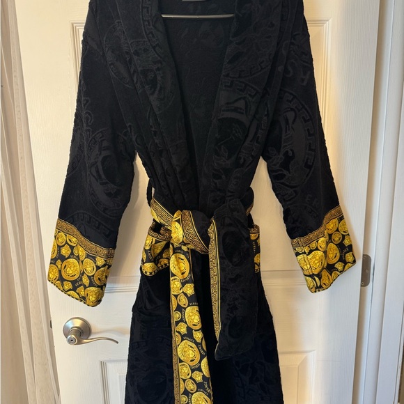 Versace Black and Gold Robe - Picture 1 of 3